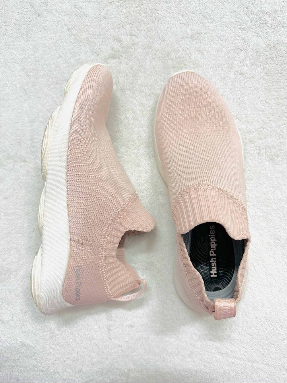 Hush Puppies Size 6 (23.5 cm)Women's Sneakers Pale Rose Knit Very Comfortable